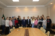Депутат и Заслуженный тренер Андрей Подоплелов провел встречу со студентами 