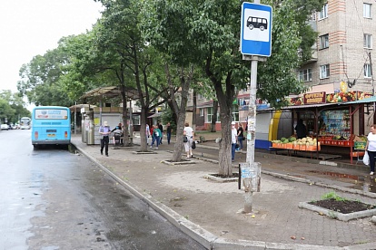 Депутаты фракции Единая Россия взяли на контроль состояние автобусных остановок